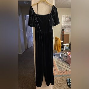 Old Navy Black Long Sleeve Jumpsuit
